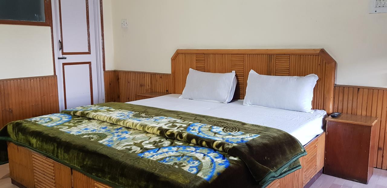 Hôtel Kassal Heights à Patnitop Extérieur photo