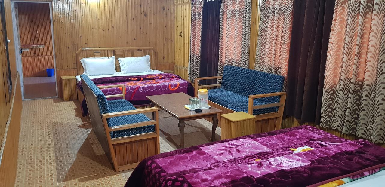 Hôtel Kassal Heights à Patnitop Extérieur photo